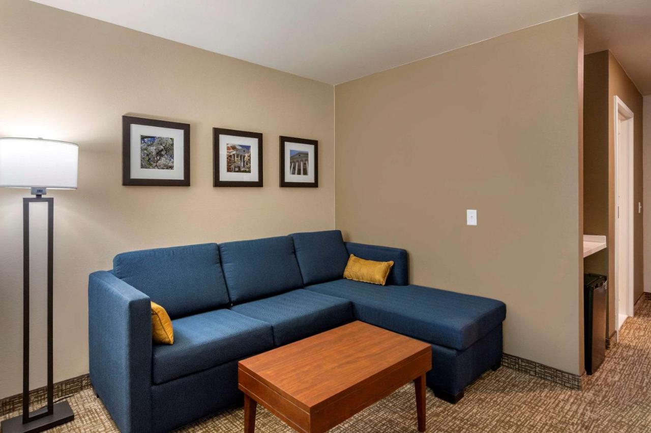Comfort Inn & Suites Charlottesville Luaran gambar